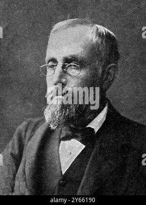 M. John Dillon , M . P . Grièvement blessé dans un accident de voiture près de Dundalk . 14 juin 1911 John Dillon (4 septembre 1851 - 4 août 1927) était un agitateur irlandais de réforme agraire de Dublin, un activiste irlandais de l'autonomie, un politicien nationaliste, un député (MP) pendant plus de 35 ans, et le dernier chef du Parti parlementaire irlandais. Banque D'Images