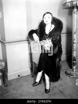 Pola Negri à l'hôtel Grosvenor à Londres le 23 janvier 1931 Banque D'Images