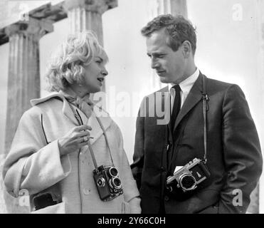 Mari et femme Paul Newman et Joanne Woodward visitent Acropolis le 17 février 1962 Banque D'Images