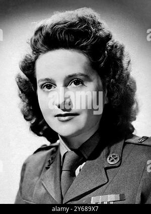 Odette Sansom. Portrait de l'agent SOE de la seconde Guerre mondiale, Odette Marie Léonie Céline Hallowes, (née Brailly ; 1912-1995), également connue sous les noms d'Odette Churchill et Odette Sansom, nom de code Lise, 1946 Banque D'Images