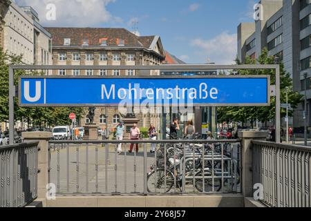 Eingang U-Bahnhof Mohrenstraße, Wilhelmplatz, Mitte, Berlin, Deutschland Banque D'Images