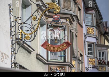 Panneau de nez avec une tête de vache d'une boucherie, Rottwei, Bade-Wuerttemberg, Allemagne, Europe Banque D'Images