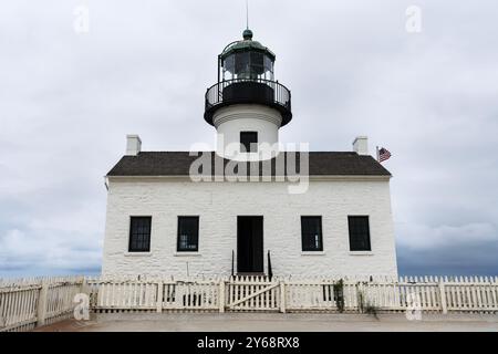 Phare historique au Cabrillo National Monument Park à San Diego en Californie. Banque D'Images