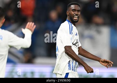 Alieu Fadera de Como Calcio célébrant après un but lors du match de football italien Serie A entre IAtalanta BC et Calcio Como le 24 septembre 2024 au stade Gewiss à Bergame, en Italie Banque D'Images