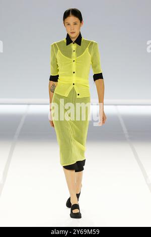 Paris, France. 24 septembre 2024. Piste ALAINPAUL printemps/été 2025 lors de la Fashion week de Paris le 2024 septembre - Paris, France, 24/09/2024 crédit : dpa/Alamy Live News Banque D'Images