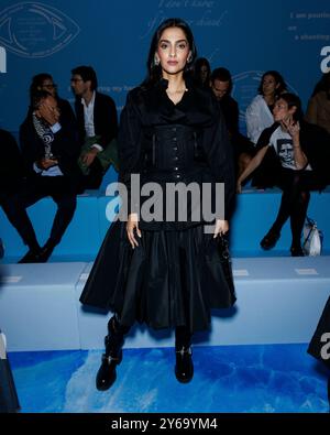 Paris, France. 24 septembre 2024. Sonam Kapoor assiste au défilé CHRISTIAN DIOR printemps/été 2025 lors de la Fashion week de Paris le 2024 septembre - Paris, France, 24/09/2024 crédit : dpa/Alamy Live News Banque D'Images