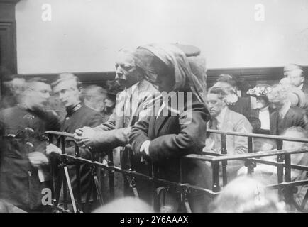 Dr Crippen & Ethel Leneve au procès, Londres, Londres, négatifs en verre, 1 négatif : verre; 5 x 7 pouces ou plus petit. Banque D'Images