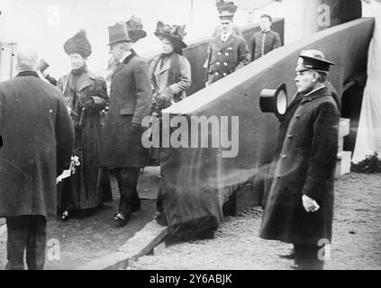 Princesse Royale au lancement de PRINCESS ROYAL, mai 1911, mai 1911, négatifs en verre, 1 négatif : verre ; ou plus petit. Banque D'Images