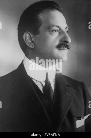 Antonio Scotti, photo montre le chanteur italien Antonio Scotti (1866-1936)., entre environ 1910 et environ 1915, négatifs en verre, 1 négatif : verre ; 5 x 7 po. ou plus petit. Banque D'Images