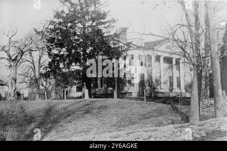 Florence Griswold House, photo montre la Florence Griswold House à Old Lyme, Connecticut qui était la maison de la colonie d'art Lyme au début du XXe siècle., entre environ 1910 et environ 1915, négatifs en verre, 1 négatif : verre ; 5 x 7 po. ou plus petit. Banque D'Images