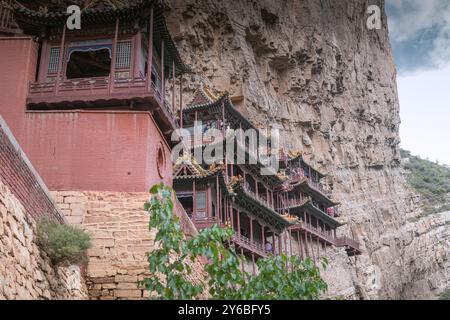 6 OCTOBRE 2021, DATONG, CHINE : le détail du toit du nord du mont. Hengshan Temple suspendu dans la ville de Datong de la province du Shanxi. Célèbre classique chinois Banque D'Images