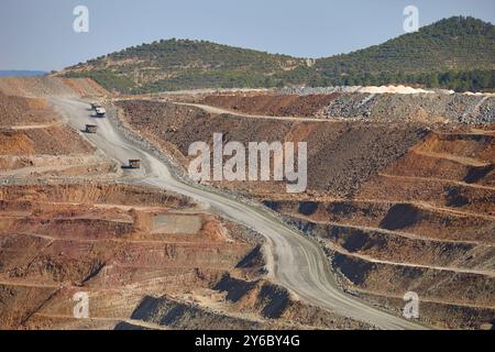 Énorme mine à ciel ouvert. Corta Cerro Colorado, Riotinto. Huelva, Espagne Banque D'Images