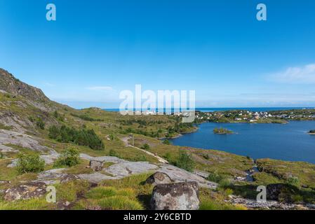 Vue de Munkebu-stieg au lac Sorvagsvatn, en arrière-plan Vestfjord, Sorvagen, Lofoten, Norvège, Europe Banque D'Images