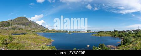 Vue aérienne, vue de Munkebu-stig au lac Sorvagvatnet, Sorvagen, Lofoten, Norvège, Europe Banque D'Images