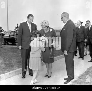 LA PRINCESSE BEATRIX VISITE L'IRLANDE DU NORD / ; 24 SEPTEMBRE 1963 Banque D'Images