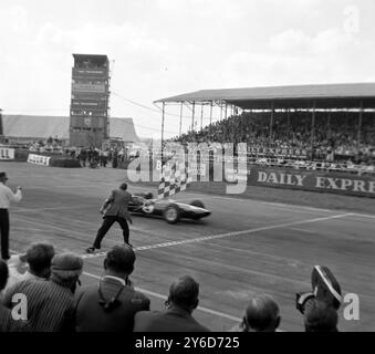 LE PILOTE JIM CLARK REMPORTE LE GRAND PRIX DE GRANDE-BRETAGNE À SILVERSTONE LE 20 JUILLET 1963 Banque D'Images