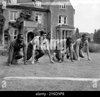 ÉQUIPE SUD-AFRICAINE D'ATHLÉTISME EN ENTRAÎNEMENT AU MANOIR TIMSBURY ; 2 JUILLET 1963 Banque D'Images