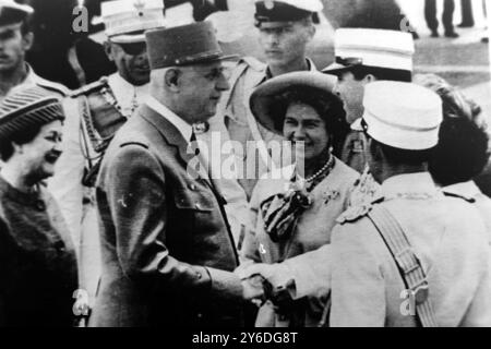 VISITE DU PRÉSIDENT FRANÇAIS CHARLES DE GAULLE EN GRÈCE ; 16 MAI 1963 Banque D'Images