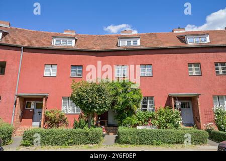 Wohnhäuser, Hüsung, Hufeisensiedlung, Britz, Neukölln, Berlin, Deutschland *** bâtiments résidentiels, Hüsung, Hufeisensiedlung, Britz, Neukölln, Berlin, Allemagne Banque D'Images