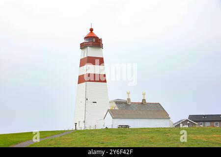 Norwegian, Impressionen einer Kreuzfahrt, Kreuzfahrtschiff, TUI, mein Schiff 3, Urlaub en norvégien, Leuchtturm von Alesund, *** Norvège, impressions d'une croisière, bateau de croisière, TUI, mein Schiff 3, vacances en Norvège, phare d'Alesund, Banque D'Images