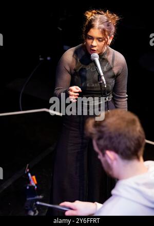 Isabella Jeffery et Claire-Marie Hall, présentation du West End, The Other Palace, Londres © Clarissa Debenham (film Free Photography) / Alamy Banque D'Images