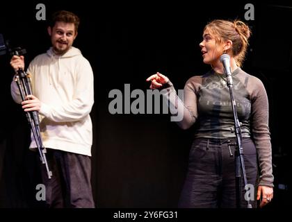 Isabella Jeffery et Claire-Marie Hall, présentation du West End, The Other Palace, Londres © Clarissa Debenham (film Free Photography) / Alamy Banque D'Images