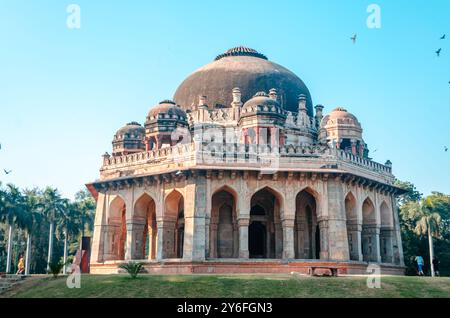 Tombeau d'ISA Khan Niyazi près du tombeau de Humayun, New Delhi, Inde Banque D'Images