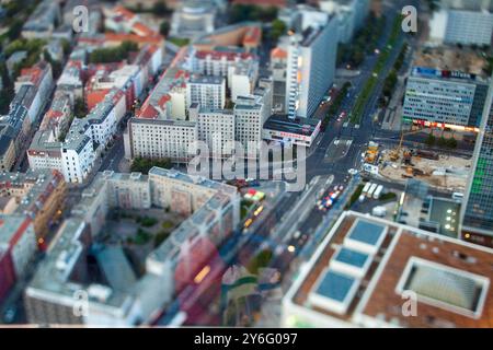 Berlin, Allemagne, juillet 27 2009, découvrez l'effet de miniaturisation unique de Berlin depuis le sommet de la tour de télévision, avec Alexanderplatz et ses environs Banque D'Images