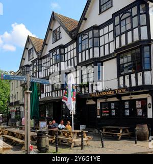 The Llandoger Trow Inn, Welsh Back, Bristol, Ouest de l'Angleterre, Royaume-Uni. 2024 Banque D'Images