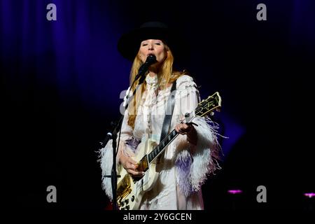 Hollywood, Floride, États-Unis. 24 septembre 2024. Le chanteur/compositeur Jewel en concert au Hard Rock Live au Seminole Hard Rock Hotel & Casino Hollywood à Hollywood le 24 septembre 2024 à Hollywood, Floride. Crédit : Mpi10/Media Punch/Alamy Live News Banque D'Images