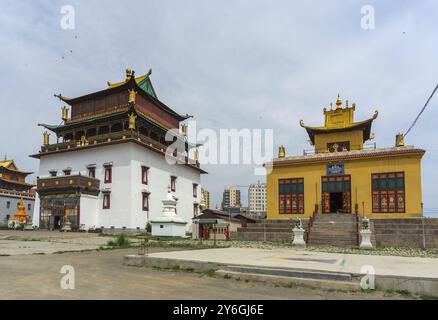 Monastère bouddhiste de Gandantegchinlen à Oulan-Bator, Mongolie, Asie Banque D'Images