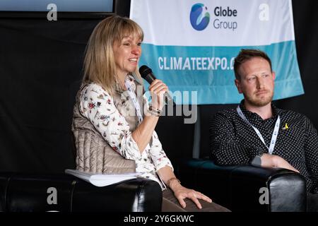 Hippodrome d'Uttoxeter, États-Unis. 20 septembre 2024. Michaela Strachan présente le discours d'ouverture à la Midlands Climate Expo. Mark Lear / Alamy Banque D'Images