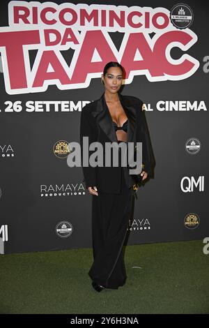 Milan, tapis rouge pour l'avant-première du nouveau film de il Milanese Imbruttito, Ricomincio da Taac, en salles à partir de septembre 26. Sur la photo : Federica calemme Banque D'Images