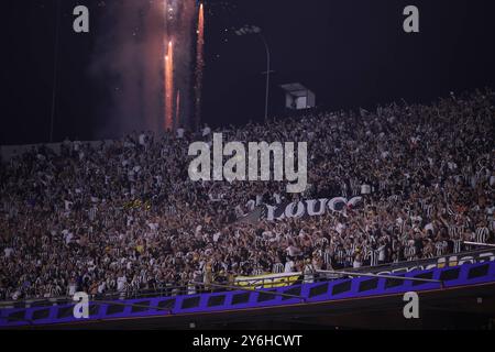 Sao Paulo, Brésil. 25 septembre 2024. SP - SAO PAULO - 09/25/2024 - LIBERTADORES CUP 2024, SAO PAULO x BOTAFOGO - les fans de Botafogo lors du match contre Sao Paulo au stade Morumbi pour le championnat Libertadores Cup 2024. Photo : Ettore Chiereguini/AGIF crédit : AGIF/Alamy Live News Banque D'Images