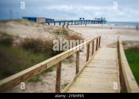 Atlantida Beach Pier à Xangrila, rive nord du Rio Grande do Sul, Brésil Banque D'Images