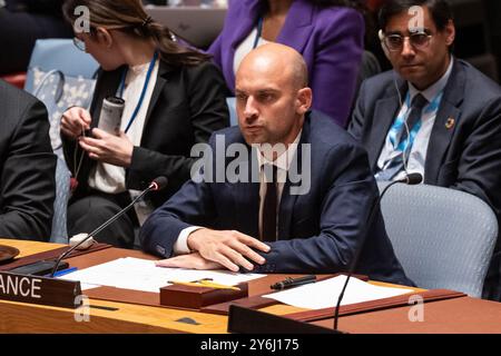 New York, NY, États-Unis. 25 septembre 2024. Jean-Noël Barrot, ministre français de l’Europe et des Affaires étrangères, s’exprime lors de la réunion du Conseil de sécurité de l’ONU sur le moyen-Orient sur la situation Israël-Liban au siège de l’ONU à New York le 25 septembre 2024. Crédit : Lev Radin/Alamy Live News Banque D'Images