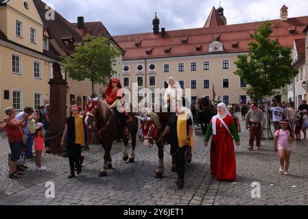 Amberg, Mittelalter, Mittelalterfest, Ritter, Prinzessin, Feier, Altstadt, Oberpfalz, Bayern, Allemagne, Die große Fürstenhochzeit à Amberg ! Banque D'Images