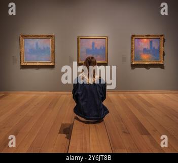 courtauld Gallery, Londres, Royaume-Uni. 26 septembre 2024. La Courtauld Gallery dévoile la toute première exposition britannique consacrée aux peintures impressionnistes de Londo de Claude Monet. Avec des vues de la Tamise, qui seront vues ensemble pour la première fois au Royaume-Uni, la Courtauld Gallery à Londres, du 27 septembre au 19 janvier 2025.Paul Quezada-Neiman/Alamy Live News Credit : Paul Quezada-Neiman/Alamy Live News Banque D'Images