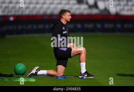 L'anglais Jos Buttler lors d'une séance de filets au Lord's Cricket Ground, Londres. Date de la photo : jeudi 26 septembre 2024. Banque D'Images