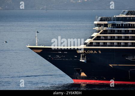 Marseille, France. 25 septembre 2024. Le navire de croisière à passagers MSC Explora II arrive au port méditerranéen français de Marseille. (Photo Gerard Bottino/SOPA images/SIPA USA) crédit : SIPA USA/Alamy Live News Banque D'Images