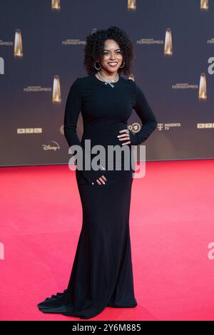 Aminata BELLI, Moderatorin, Roter Teppich, Red Carpet Show, Ankunft, Arrival, Verleihung des Deutschen Fernsehpreises, Der Deutsche Fernsehpreis 2024, Deutscher Fernsehpreis 2024 in den MMC Studios Koeln, AM 25.09.2024. *** Aminata BELLI, présentatrice, tapis rouge, spectacle de tapis rouge, arrivée, arrivée, cérémonie des Prix de la télévision allemande, Prix de la télévision allemande 2024, Prix de la télévision allemande 2024 à MMC Studios Cologne, le 25 09 2024 Banque D'Images