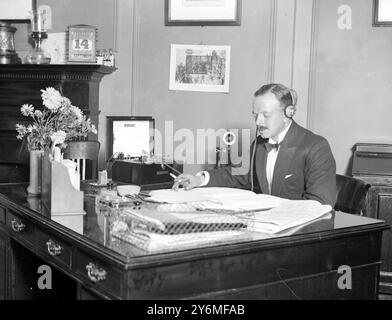 Écoute à Drury Lane, prise pour General Electric Co Mr. M.E. Benjamin, directeur commercial, Drury Lane Banque D'Images