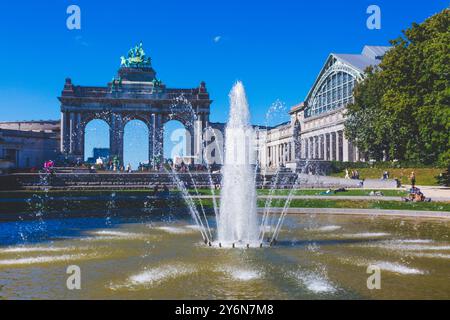 Belgique, Bruxelles, parc du cinquantième anniversaire, monument du cinquantième anniversaire, arcades du cinquantième anniversaire Banque D'Images