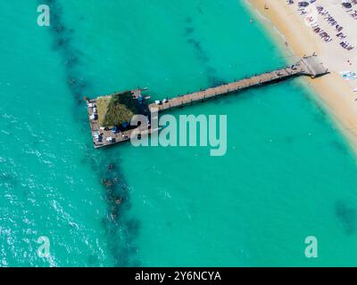 Barrière protectrice, érosion sous-marine. Banque D'Images