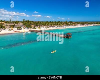 Barrière protectrice, érosion sous-marine. Banque D'Images