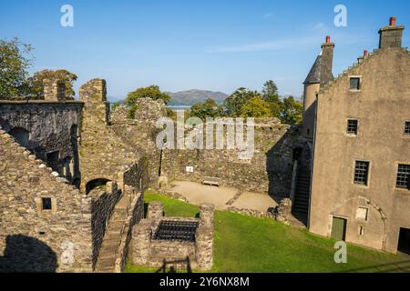 Château et chapelle de Dunstaffnage, près d'Oban, Argyll et Bute, Écosse, Royaume-Uni Banque D'Images