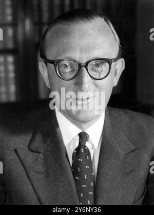 Lord Carrington 1959 Carrington, Peter Alexander Rupert, Lord diplomate britannique et homme politique ; secrétaire britannique à la Défense 1970-1974, secrétaire britannique aux Affaires étrangères 1979-1982, secrétaire général de l'OTAN 1984-1988  1919-- Banque D'Images