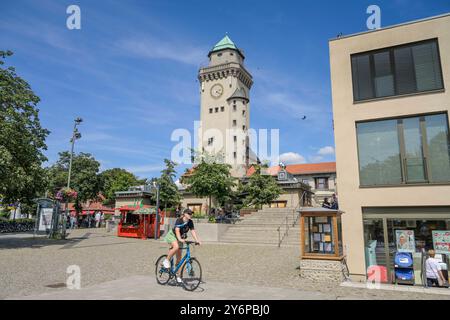 Kasinoturm, Ludolfingerplatz, Frohnau, Reinickendorf, Berlin, Deutschland *** Casino Tower, Ludolfingerplatz, Frohnau, Reinickendorf, Berlin, Allemagne Banque D'Images