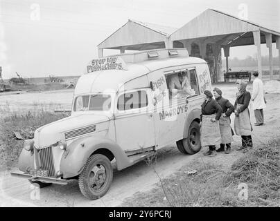 Fish and Chips pour les travailleurs agricoles . 16 mars 1948 Banque D'Images