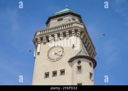 Kasinoturm, Ludolfingerplatz, Frohnau, Reinickendorf, Berlin, Deutschland *** Casino Tower, Ludolfingerplatz, Frohnau, Reinickendorf, Berlin, Allemagne Banque D'Images